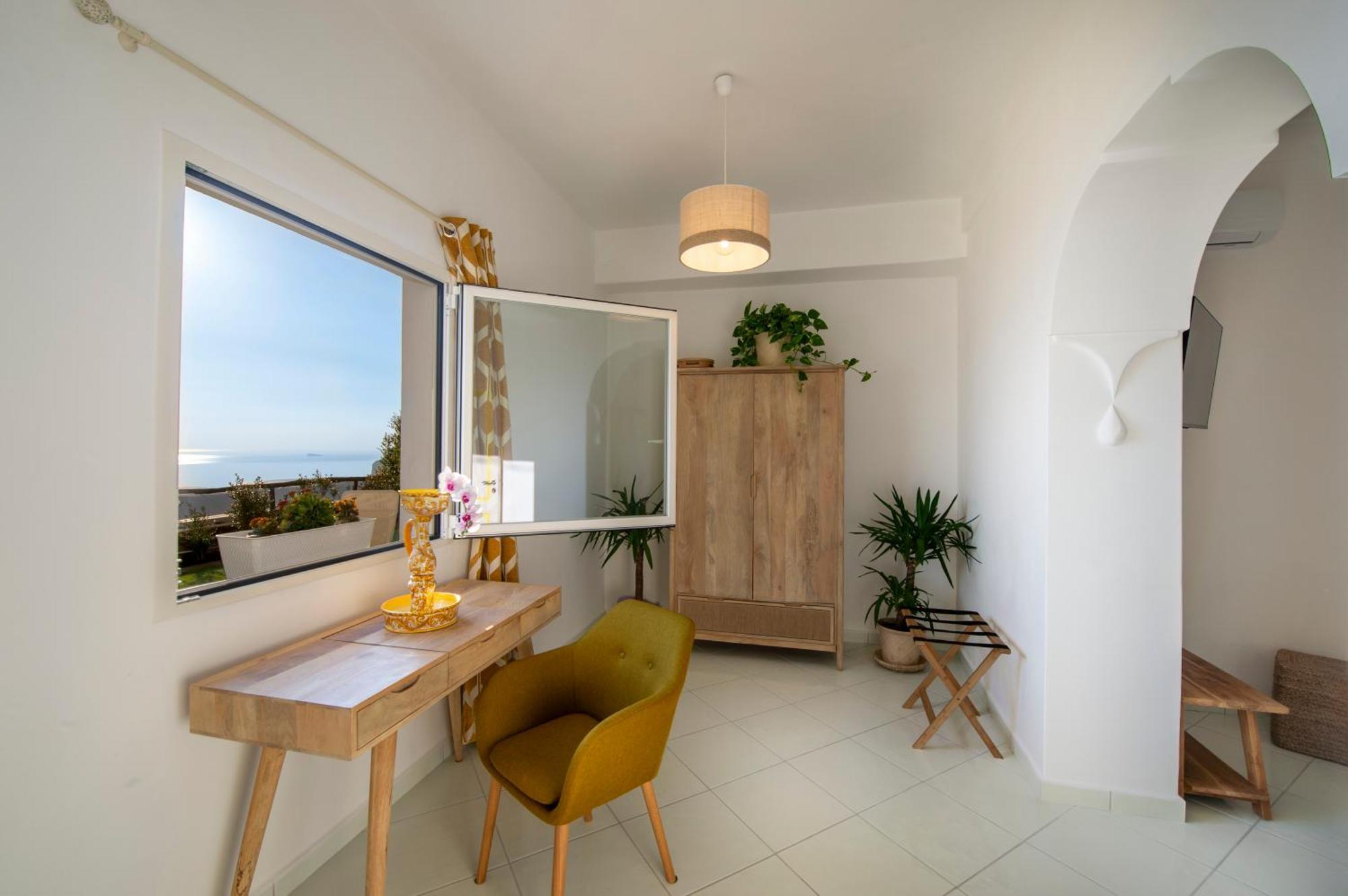 Apartamento Aria Di Mare,near Elevator, Few Steps, Parking, Garden Positano